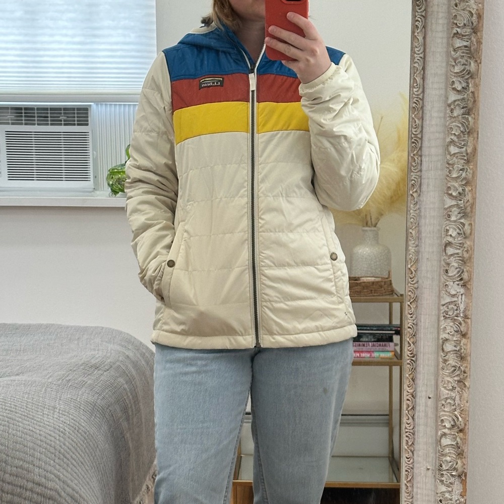 L.L. Bean Women's Mountain Classic Puffer Hooded Jacket